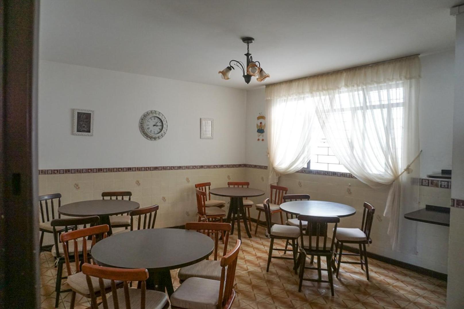 Хостел Jardim Botanico House Курітіба Екстер'єр фото