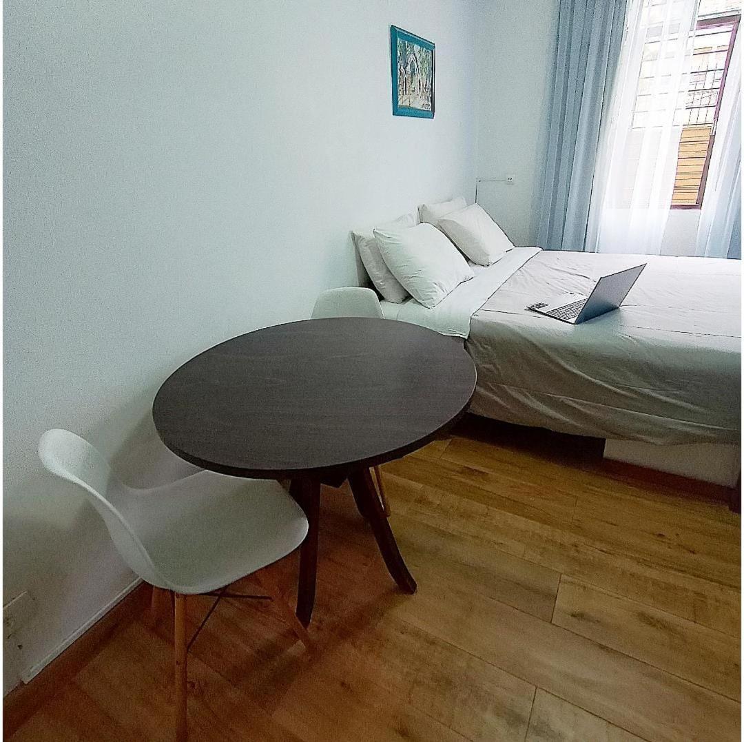 Хостел Jardim Botanico House Курітіба Номер фото